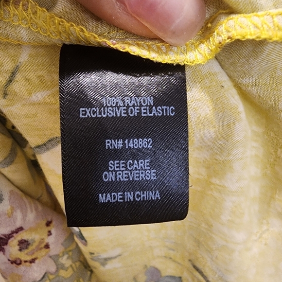 TORRID Plus Size Floral Babydoll Cami Elastic Strappy Top size 1 - Picture 11 of 14